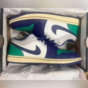 JORDAN 1 LOW "RARE AIR" SIZE 8.5M BRAND NEW OG BOX